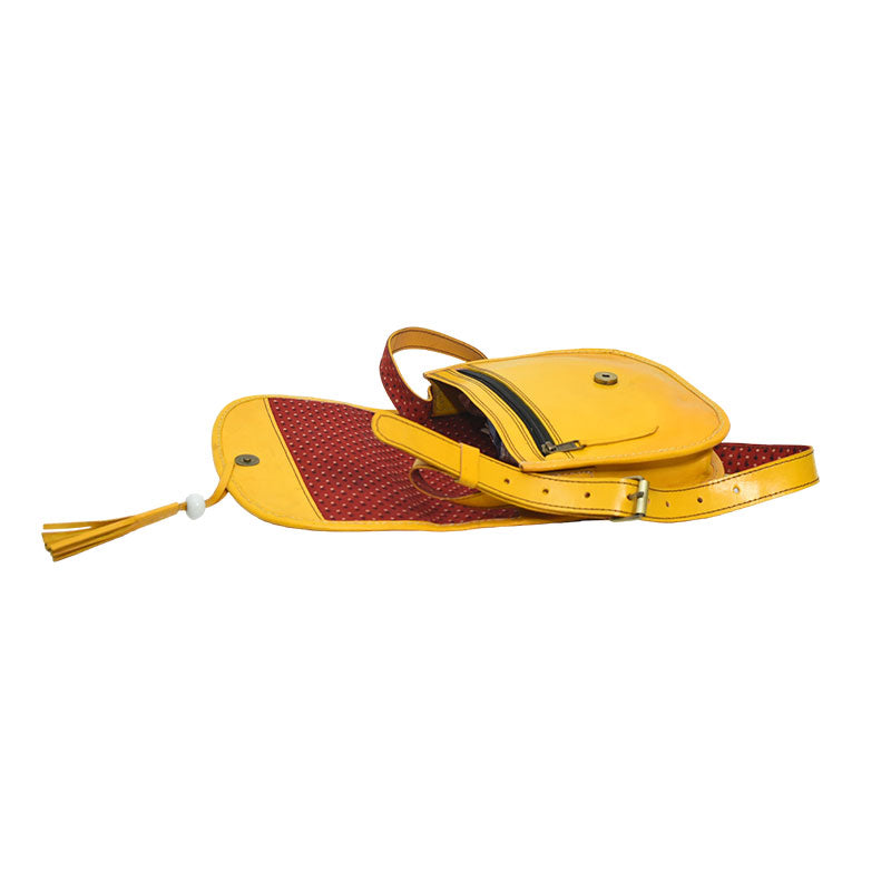 Over-shoulder Yellow Leather bag with Mushru Silk Lining
