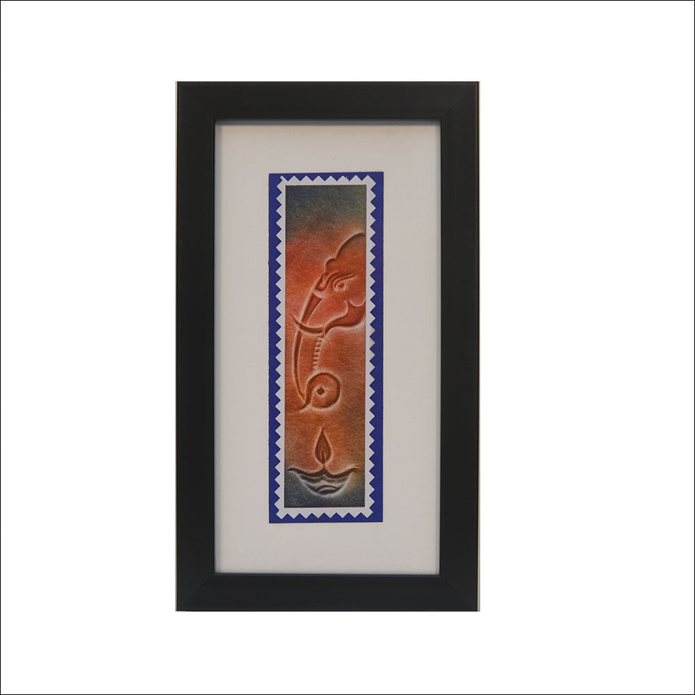 Nail Art Framed with Elephant Face Lit Diya