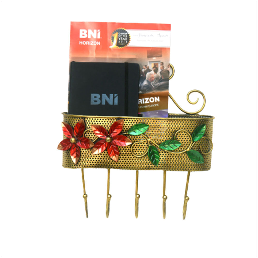 LETTER HOLDER AND KEYHOLDER