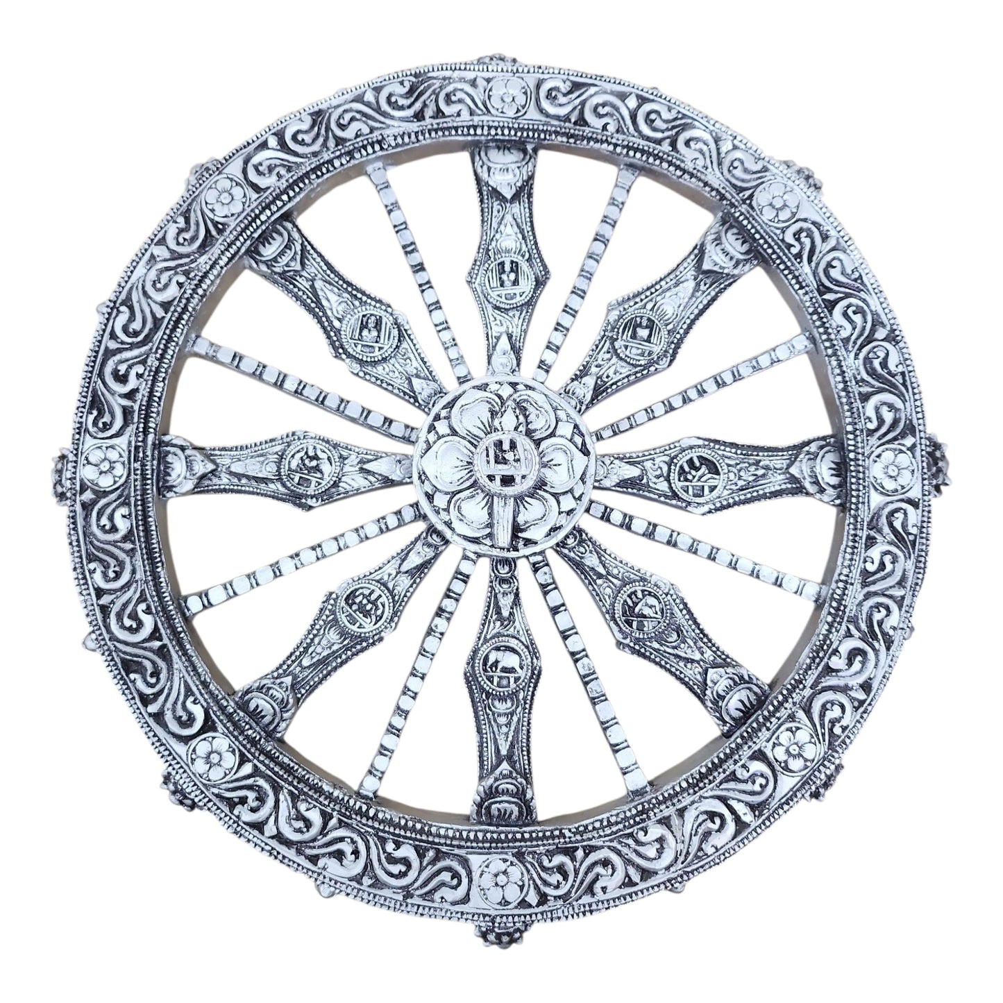 Silver Wheel Wall Frame