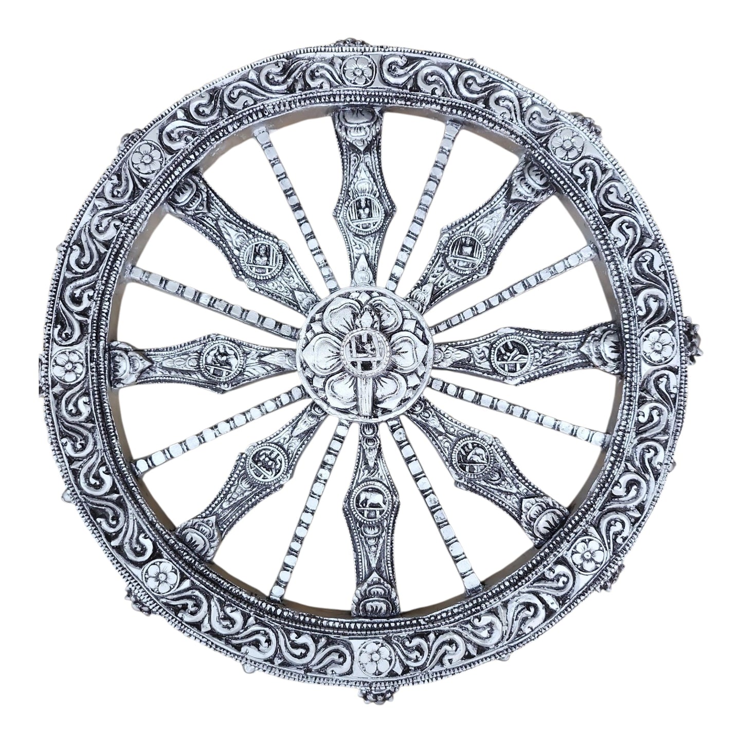 Silver Wheel Wall Frame